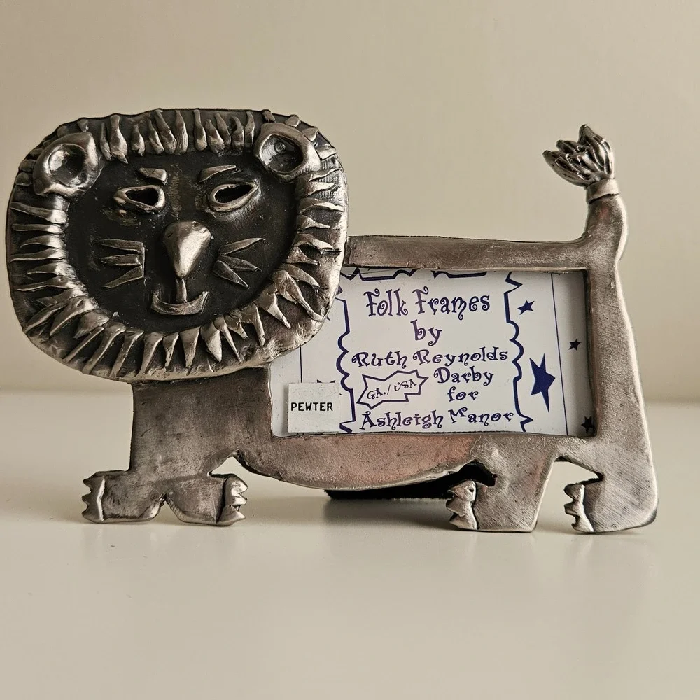 Pewter Lion Folk Art Picture Frame Ruth Reynolds Darby Ashleigh Manor Vintage